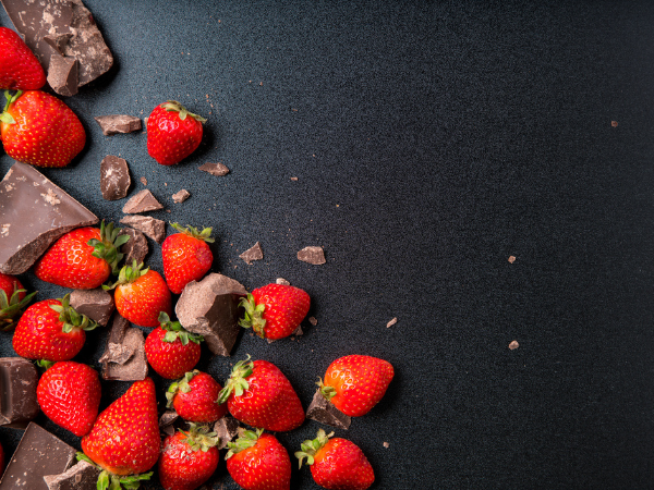 chocolate-negro-70-cacau-e-morango-30-g 