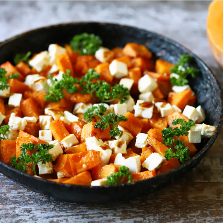 salada-quente-de-abobora-e-queijo-feta